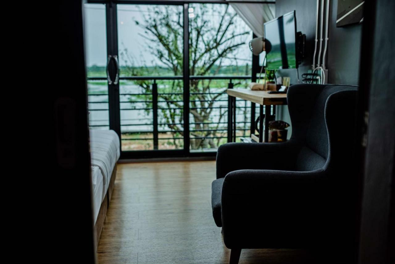 Canvas Family Home Трат Экстерьер фото
